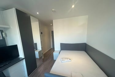 3 bed flat, 119 Mayflower Street, City Centre, Plymouth, PL11SD - Image 8